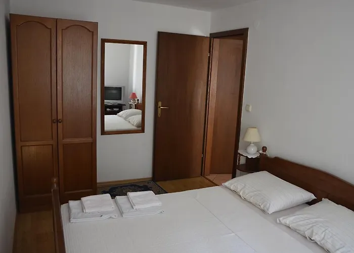 Ivanis Appartement *